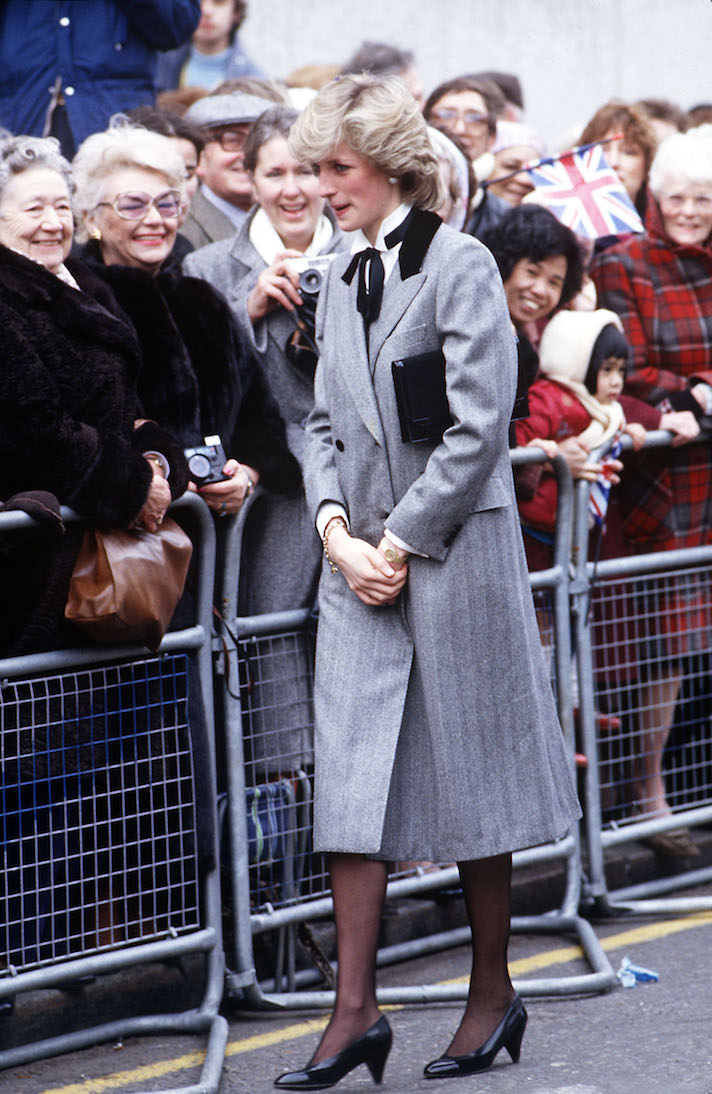 STYLECASTER | Princess Diana's Best Outfits