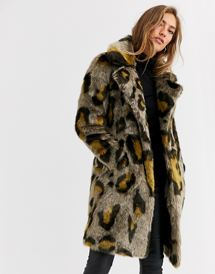 STYLECASTER | At ASOS' Black Friday Sale, Statement-Making Style Just Got Budget-Friendlier