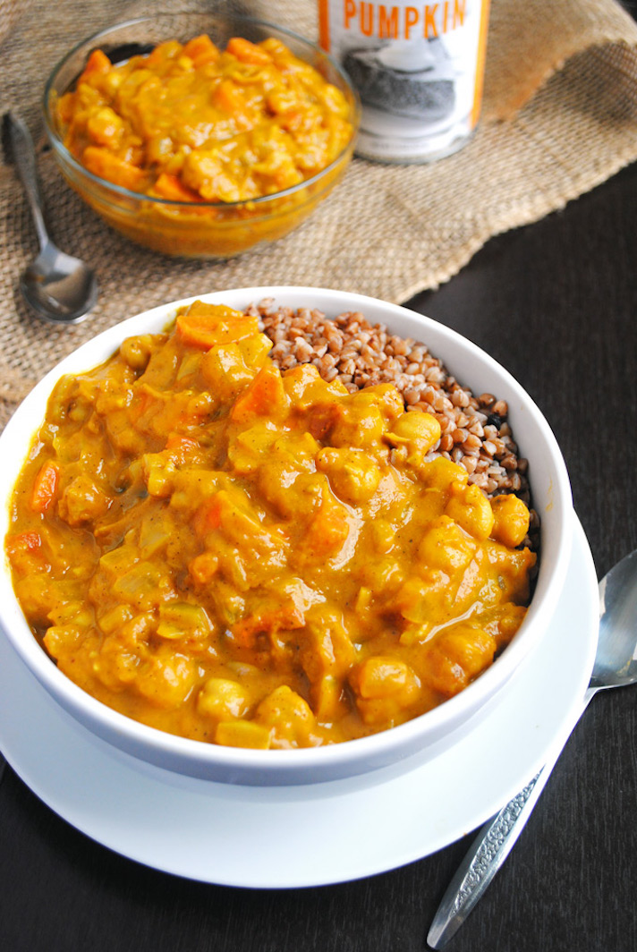 STYLECASTER | 17 Ways to Eat Canned Pumpkin For Dinner | Chickpea Pumpkin Coconut Curry