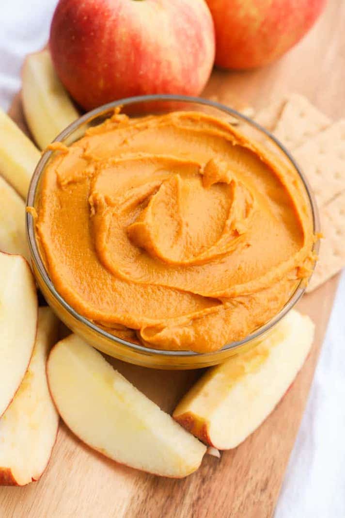 STYLECASTER | 17 Halloween Dips You Can Serve In A Pumpkin | Peanut Butter Pumpkin Pie Dip