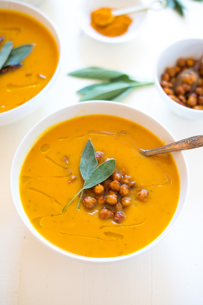 STYLECASTER | 15 Slow-Cooker Apple Recipes For When You Come Home From The Orchard | Sweet Potato, Apple, and Turmeric Soup