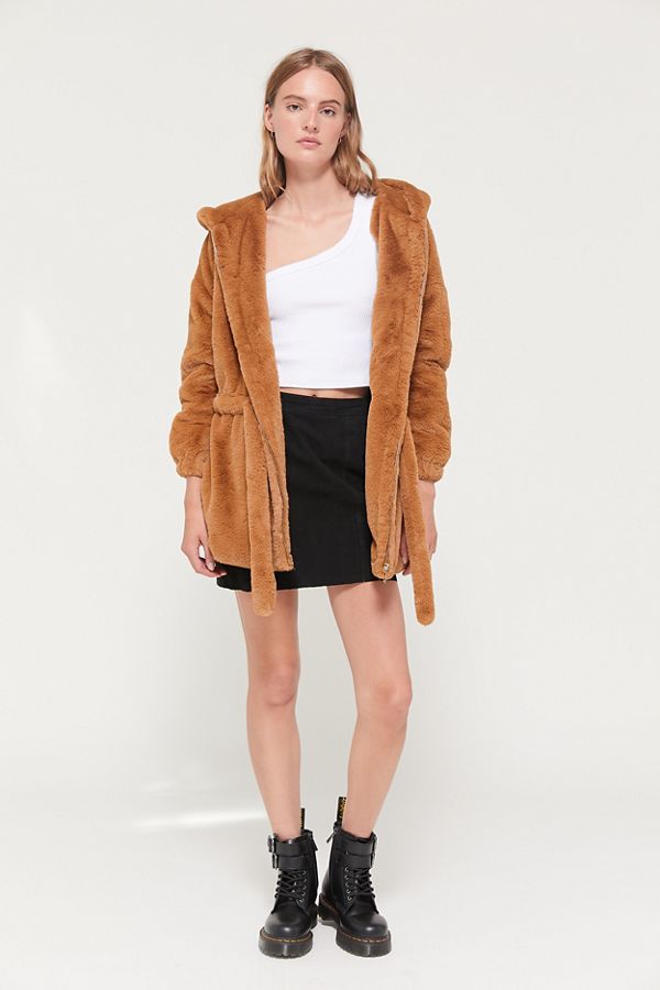 You Probably Don't Have Today Off, So Here Are Some Columbus Day Deals to Cheer You up | STYLECASTER