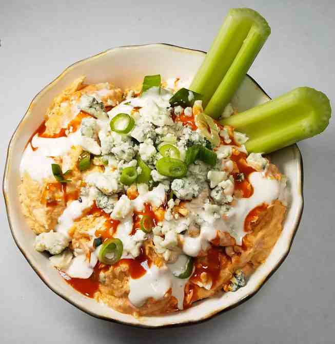 STYLECASTER | Super Bowl Slow-Cooker Recipes