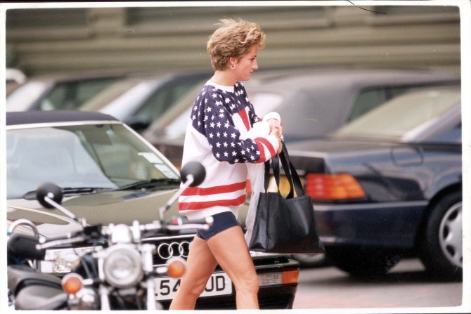 STYLECASTER | Princess Diana Casual Style