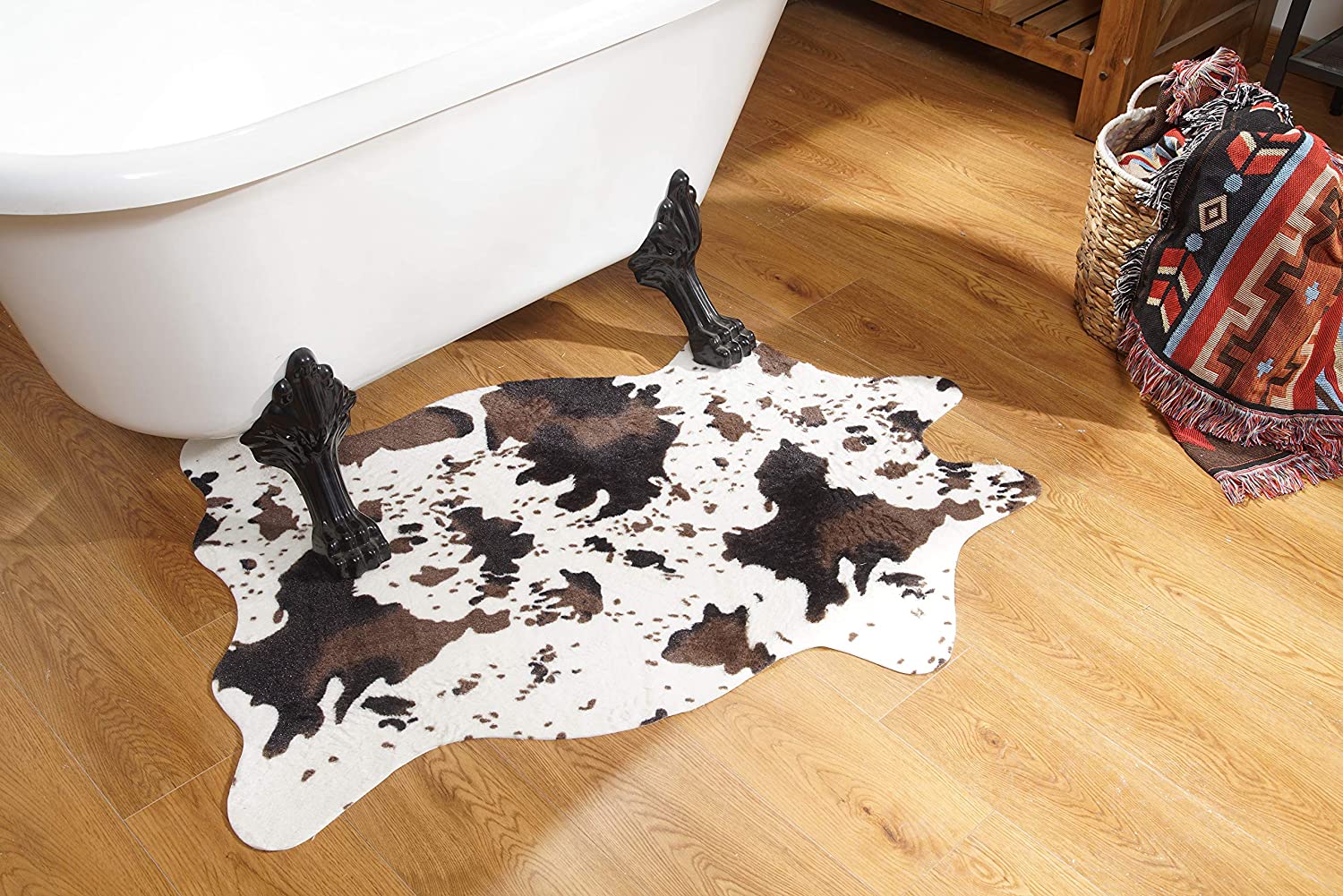 NativeSkins faux cowhide rug amazo