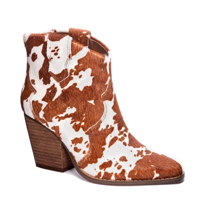 STYLECASTER | Boot Trends 2020