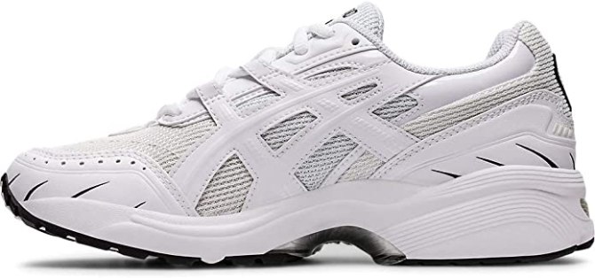 STYLECASTER | Hailey Bieber White After Labor Day