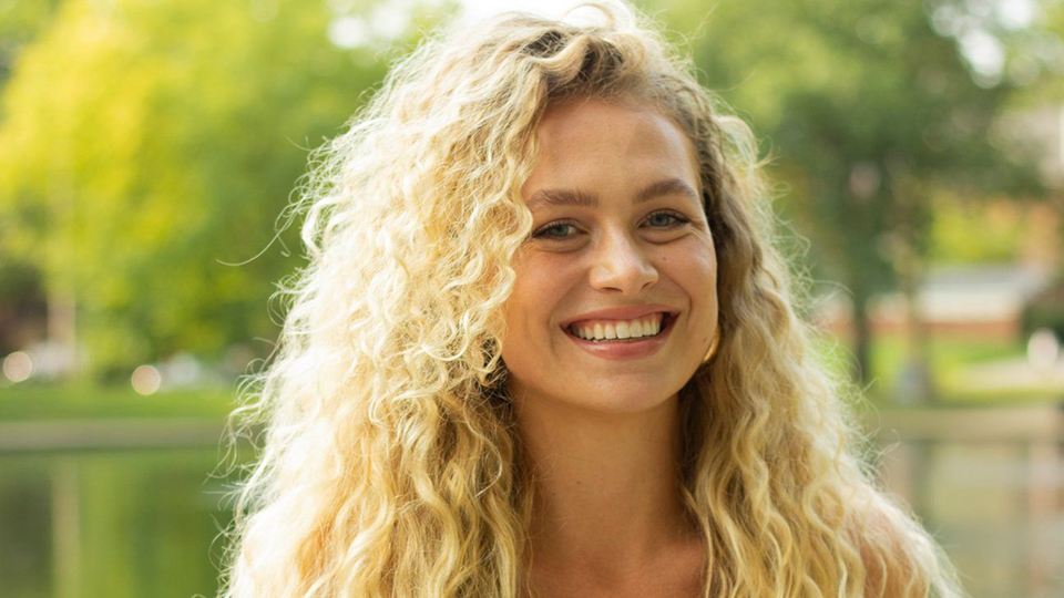 MJ, "The Bachelor" 2021