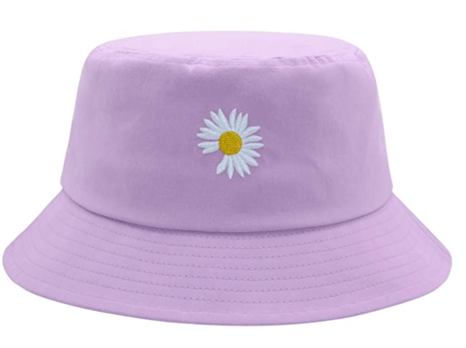 STYLECASTER | Hailey Bieber Bucket Hat