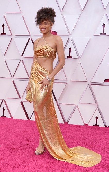 STYLECASTER | Oscars Cutout Dress Trend