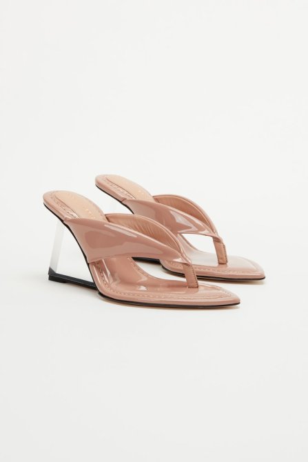 STYLECASTER | Good American Cinderella Heels