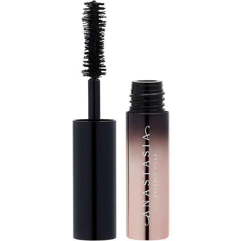 STYLECASTER | Mascara for Hooded Eyes