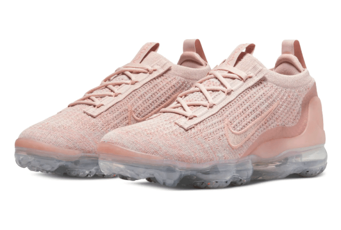 STYLECASTER | Nordstrom Anniversary Sale Sneakers