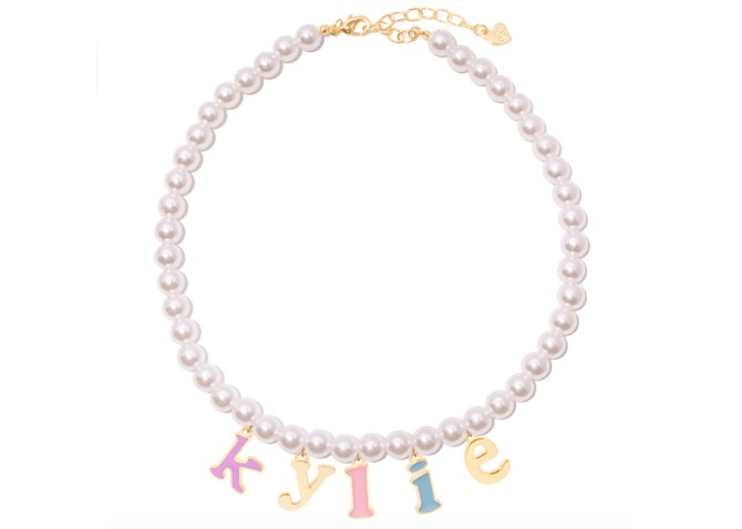 STYLECASTER | 2022 Jewelry Trends