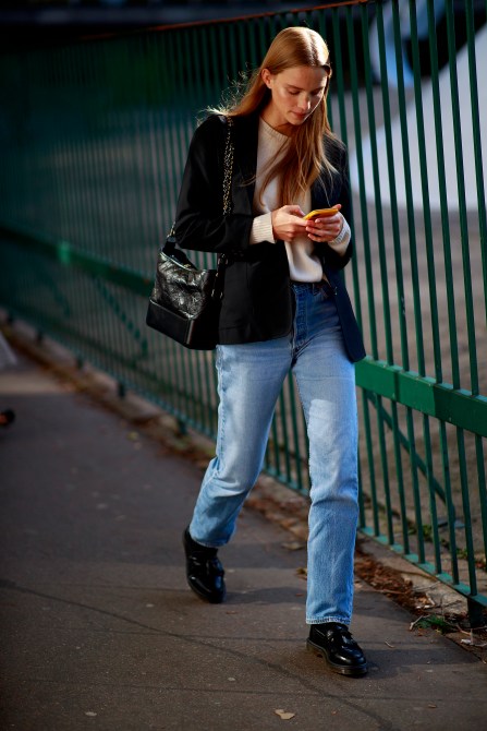 STYLECASTER | How To Style Straight Leg Jeans