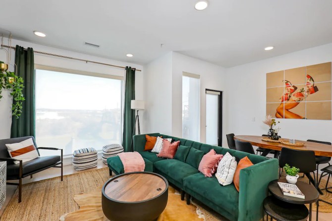 Riverfront Condo Nashville 