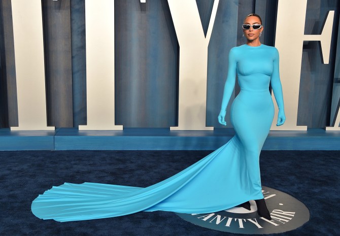 STYLECASTER | Vanity Fair Oscars After Party Looks