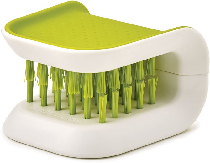 Joseph Joseph BladeBrush Knife Cleaner Brush Amazon