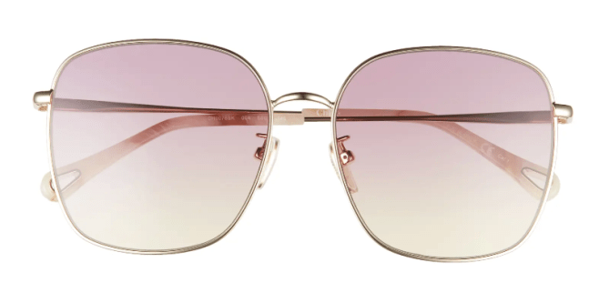 STYLECASTER | Glasses Trends 2022