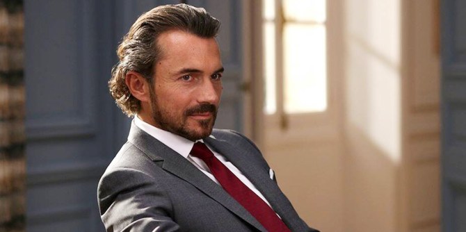 Antoine Lambert Emily in Paris