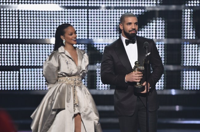 Rihanna, Drake
