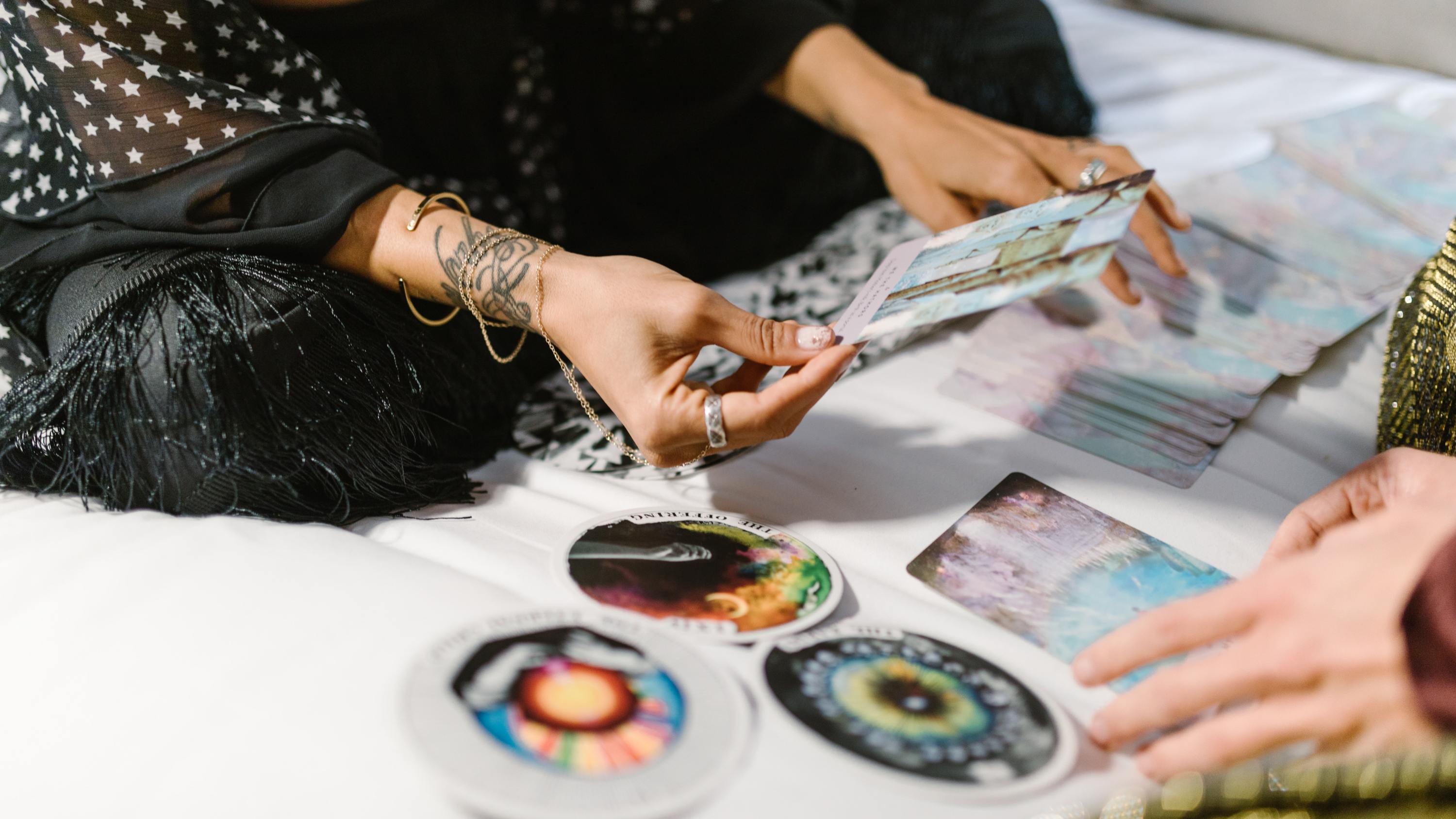 StyleCaster | Weekly Tarot Horoscope For Each Zodiac Sign