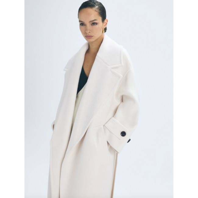 HELENA
ATELIER CASHMERE BLINDSEAM COAT