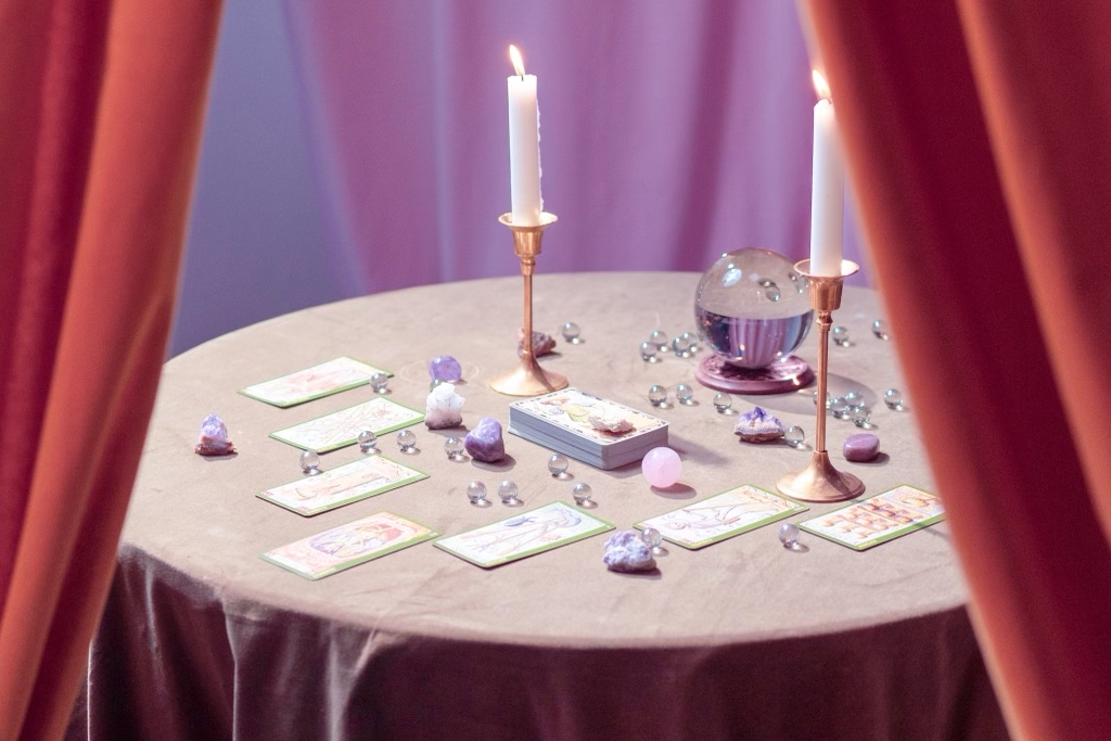 StyleCaster | Weekly Tarot Horoscope For Each Zodiac Sign