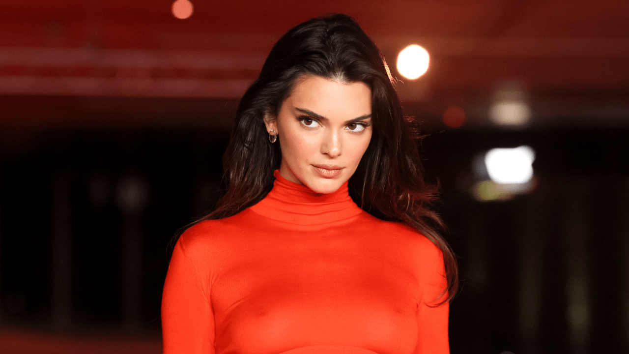 Who Is Kendall Jenner Dating Now? She's 'Rekindling' With An Ex