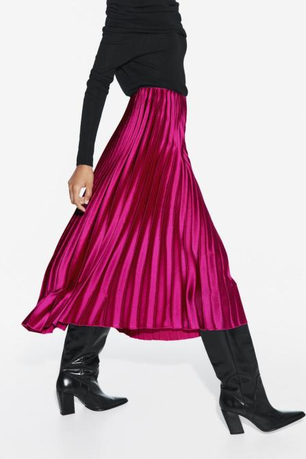 Raspberry metallic pleated midi skirt