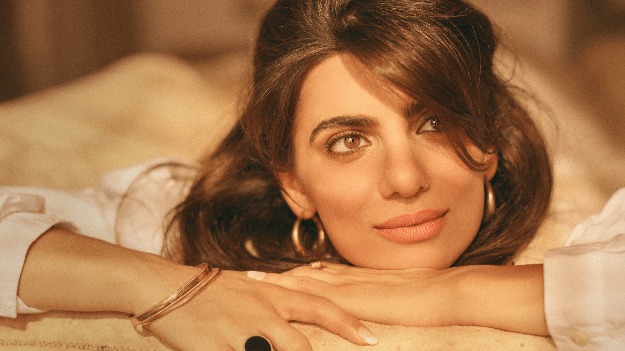 Claudia Doumit, The Boys