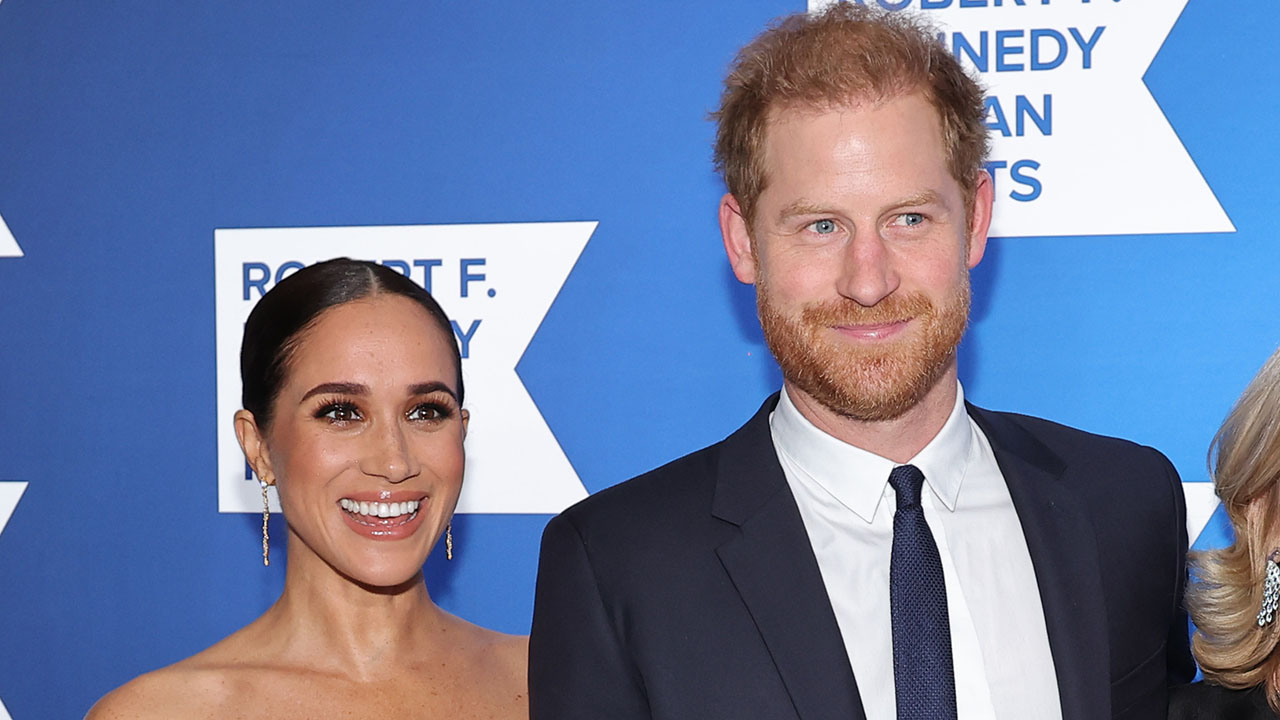 NEW YORK, NEW YORK - DECEMBER 06  Meghan, Duchess of Sussex and Prince Harry, Duke of Sussex attend the 2022 Robert F. Kennedy Human Rights Ripple of Hope Gala at New York Hilton on December 06, 2022 in New York City.