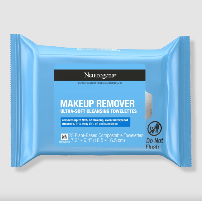 Neutrogena Makeup Remover Wipes in blue packaging.