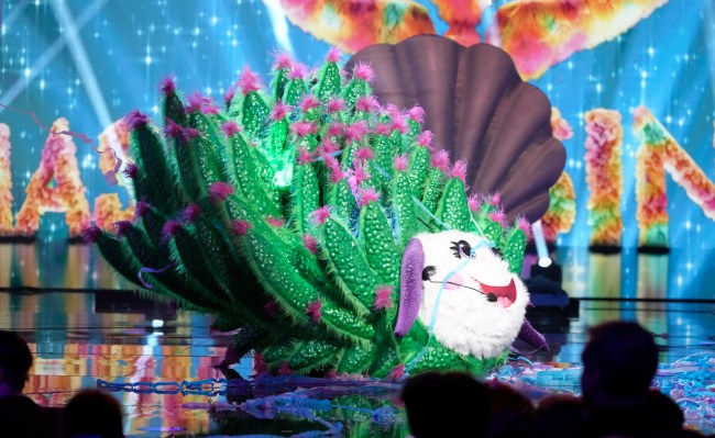 THE MASKED SINGER: Leaf Sheep in the season premiere of THE MASKED SINGER airing Wednesday, Sep. 25 (8:00-9:02 PM ET/PT) on FOX.