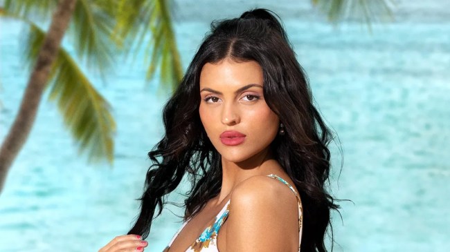 Holly Too Hot to Handle