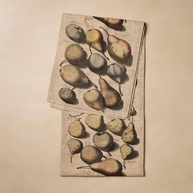 Pears Chambray Table Runner