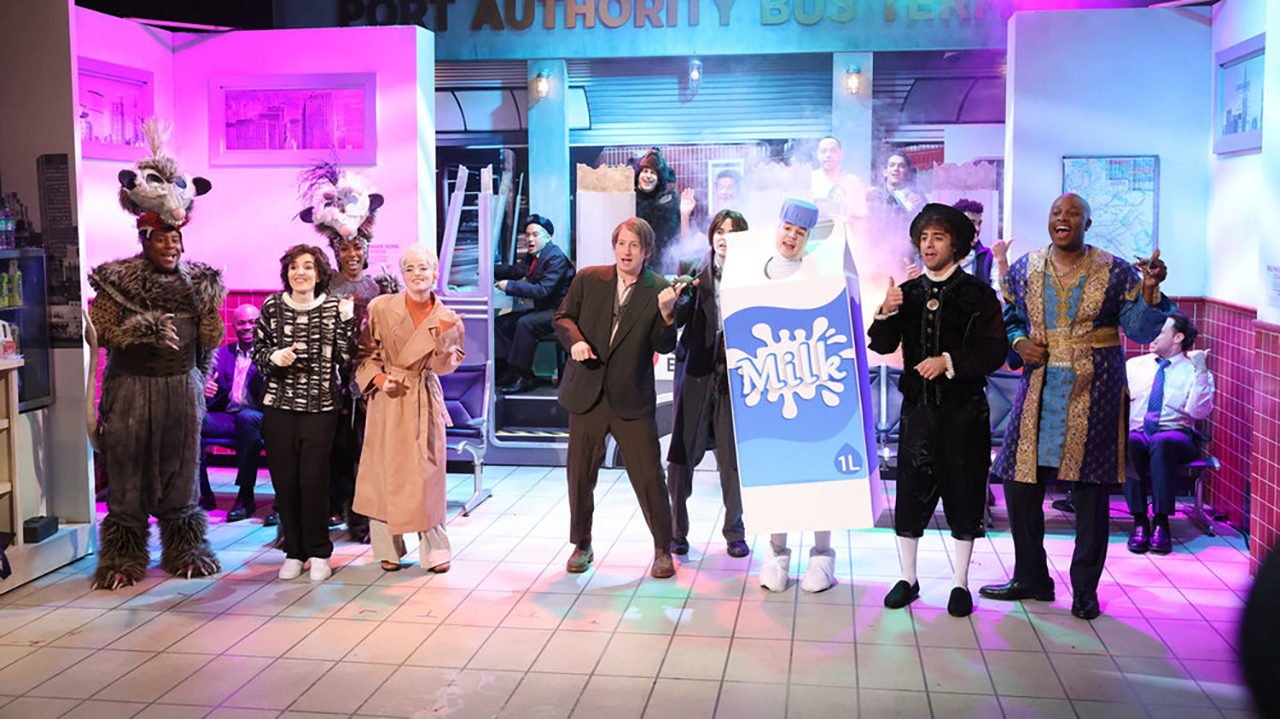 SATURDAY NIGHT LIVE -- Episode 1869 -- Pictured: (l-r) Kenan Thompson, Chloe Fineman, Ego Nwodim, Sarah Sherman, Bowen Yang, James Austin Johnson, Andy Samberg, host John Mulaney, Michael Longfellow, Jane Wickline, Pete Davidson, Andrew Dismukes, Emil Wakim, and Devon Walker during the “Port Authority Duane Reade” sketch on Saturday, November 2, 2024