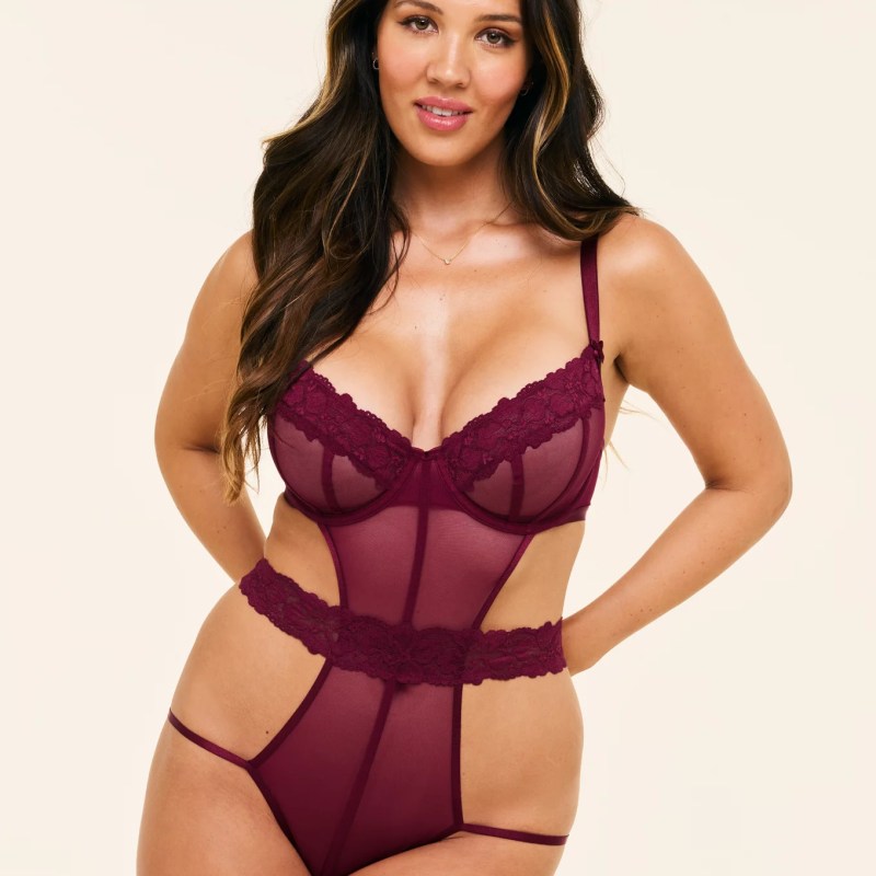 11 Best Places to Buy Plus-Size Lingerie Online in 2025