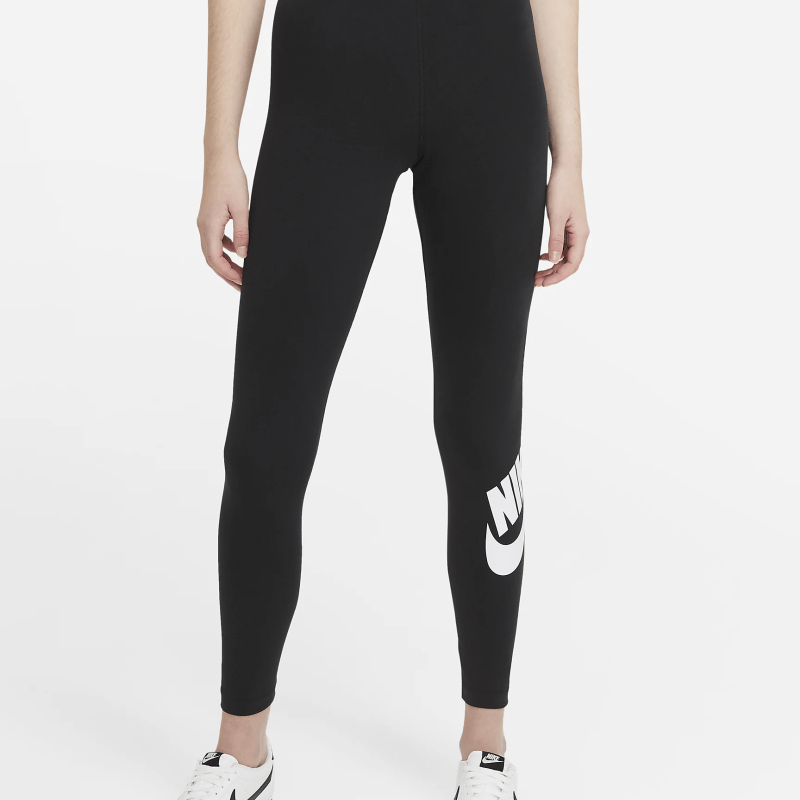 Nike Has the Best Athleisure on Sale for Spring