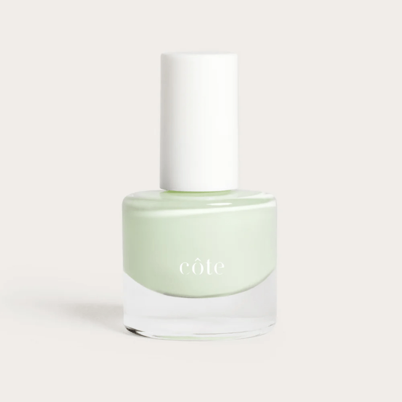 Key Lime Pie Nails Trend 2025: The Perfect Spring Manicure