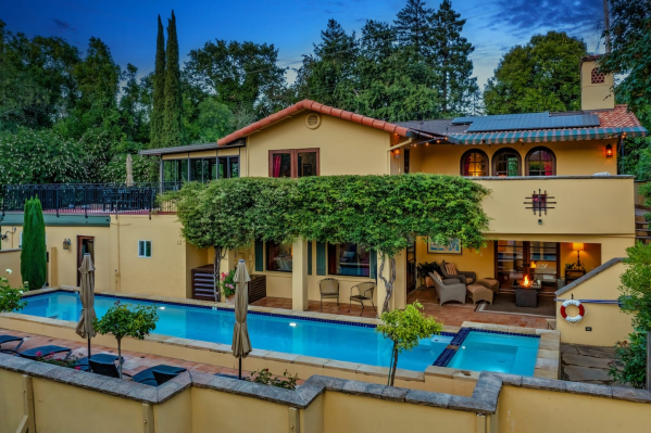 20 Best Bachelorette Airbnbs to Book in the US 2026