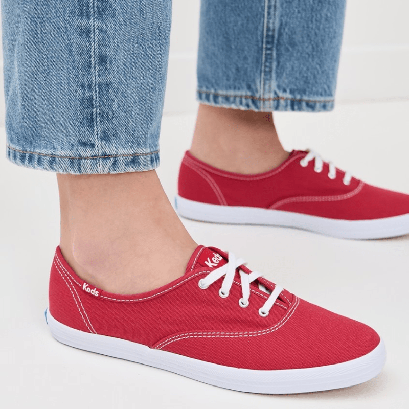 78 Taylor Swift Halloween Costume Ideas From a Hardcore Swiftie