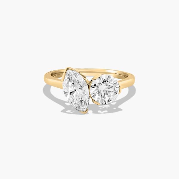 8 Best Places to Buy Engagement Rings According to Jewelers 2024