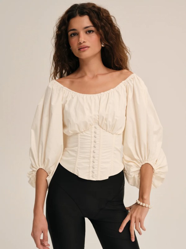 What to Wear to 'Wuthering Heights' Movie Date Night